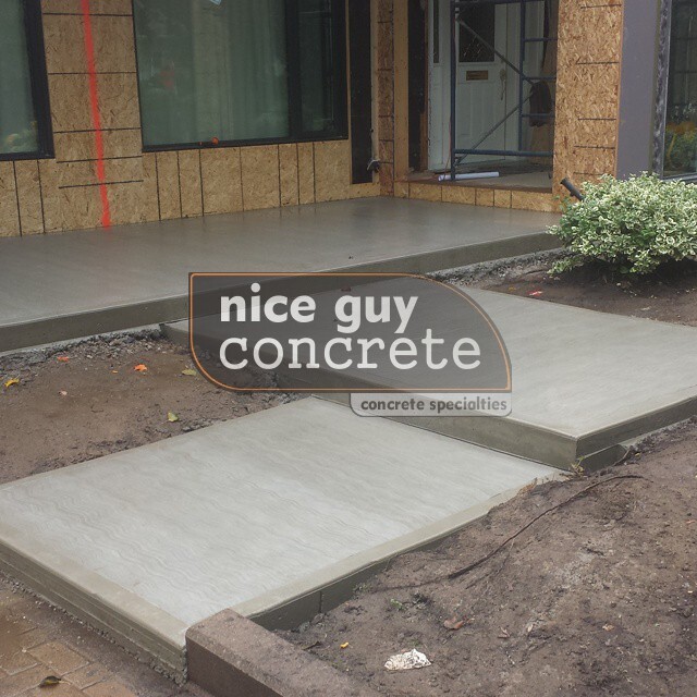Plain concrete driveway finish